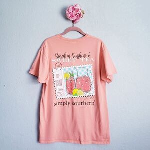 Simply Southern Sweet Tea Stamp Short Sleeve Top